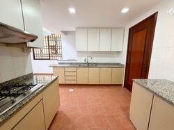 Seletaris (D27), Condominium #570434921